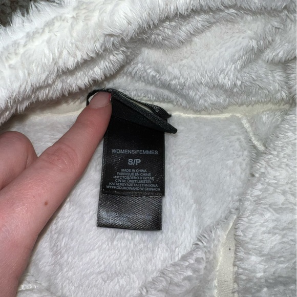 the north face white coat - Picture 4 of 5